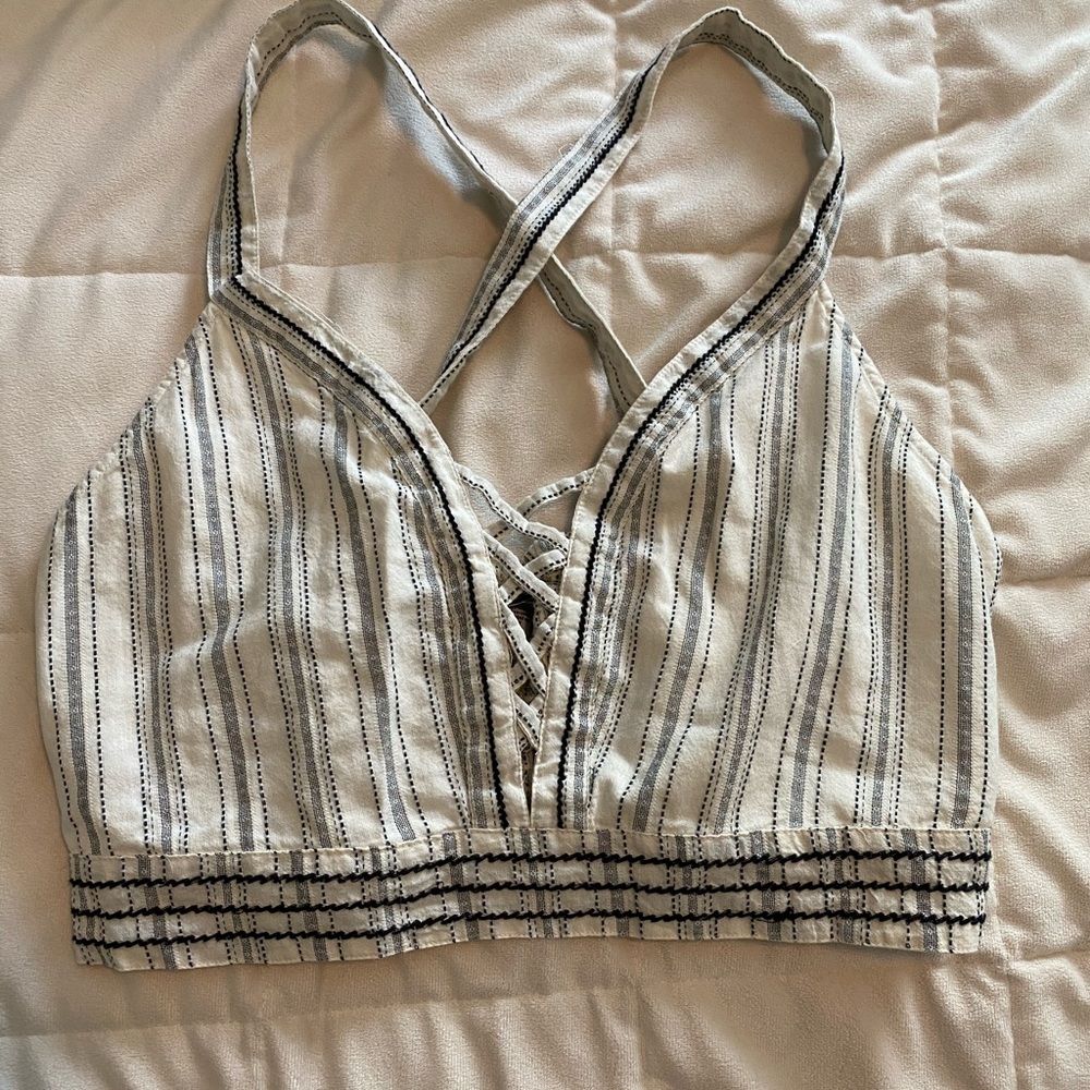 American Eagle stripped Crop Top